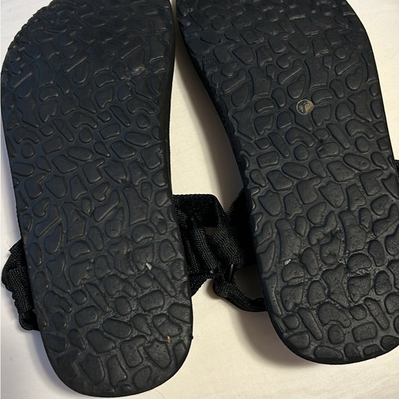 Men’s Hurley Sandals - Picture 2 of 2